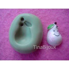 STAMPINO IN SILICONE "PERA KAWAI"2,4cm PER FIMO PASTA DI ZUCCHERO ALTRO