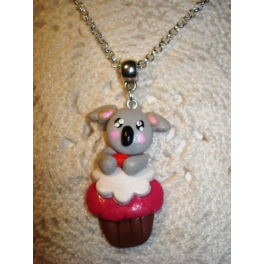 COLLANA KAWAI in FIMO "KOALA SU CUPCAKE" 