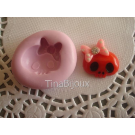 STAMPINO IN SILICONE "TESCHIO/SKUL LOLITA BIS" da 23mm PER FIMO PASTA DI ZUCCHERO ALTRO STAMPINO IN SILICONE "TESCHIO/SKUL LOLITA BIS" da 23mm PER FIMO PASTA DI ZUCCHERO ALTRO