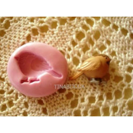 STAMPINO SILICONE "UCCELLINO CREMA"per FIMO GESSO PASTA di Zucchero da 2,4cm STAMPINO SILICONE "UCCELLINO CREMA"per FIMO GESSO PASTA di Zucchero da 2,4cm