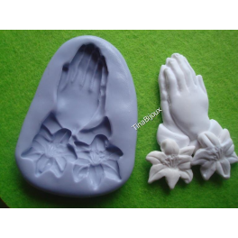 STAMPO SILICONE "MANI IN PREGHIERA CON GIGLI"6,5cm per GESSO FIMO SEGNAPOSTO BOMBONIERA