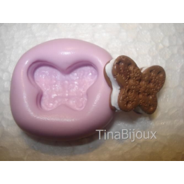 Stampino silicone per fimo" BISCOTTINO RIPIENO FARFALLA"da 2cm Stampino silicone per fimo" BISCOTTINO RIPIENO FARFALLA"da 2cm