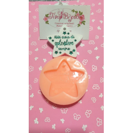 STAMPO SILICONE TARGHETTA 7X7cm"L'AMICIZIA SVUOTA LA MENTE E RIEMPIE IL CUORE" per GESSO REGALO altro.