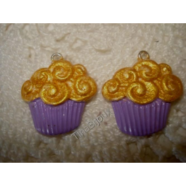 N.1Ciondolo-charms in FIMO " CUPCAKE A BASE Viola" 2,6cm 