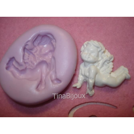 Stampino in silicone per fimo" ANGELO TREStampino Artigianale In Silicone Atossico.Misura Base Originale Circa 4cm"