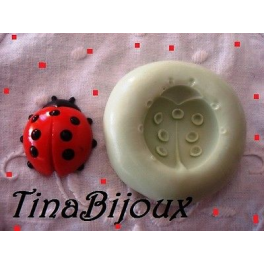 Stampino in silicone per fimo" COCCINELLA ROSSA"