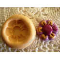 Stampino in silicone per fimo""FIORE CON CUORE (2 )"circa 2,6cm